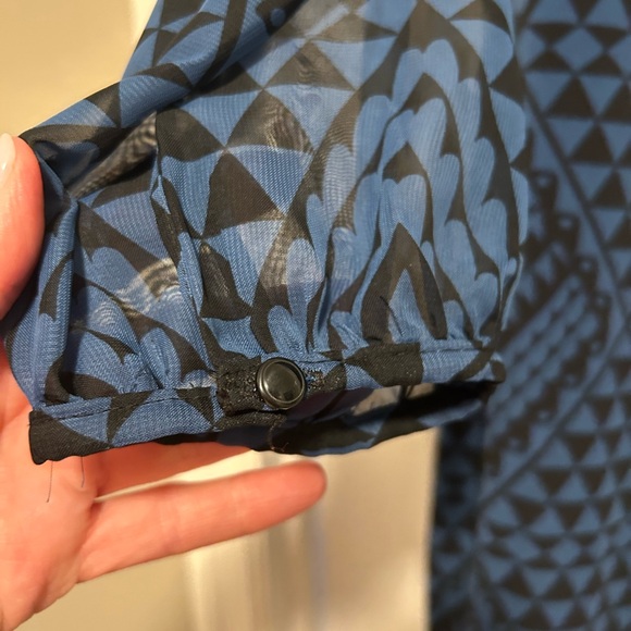 Danny & Nicole Blue and Black Patterned Long Sleeve Dress - Picture 4 of 7